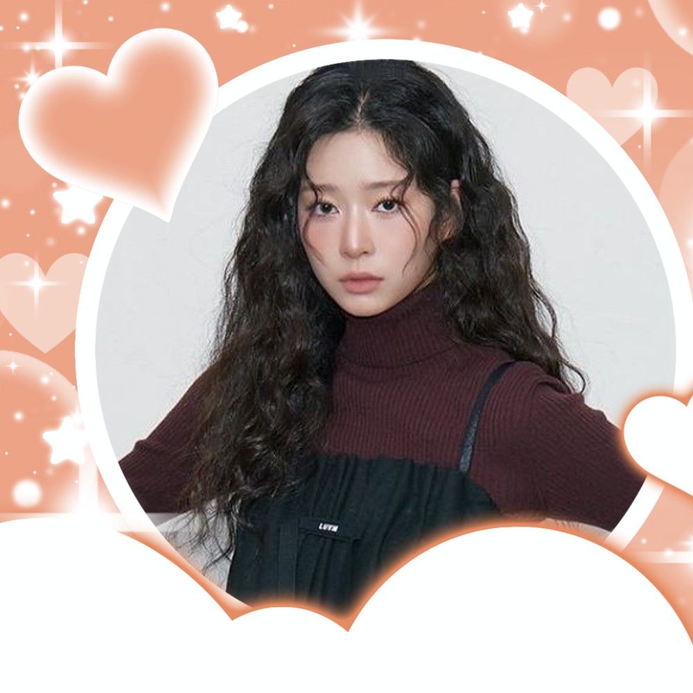 Behind-the-scenes cut of Kim Minju