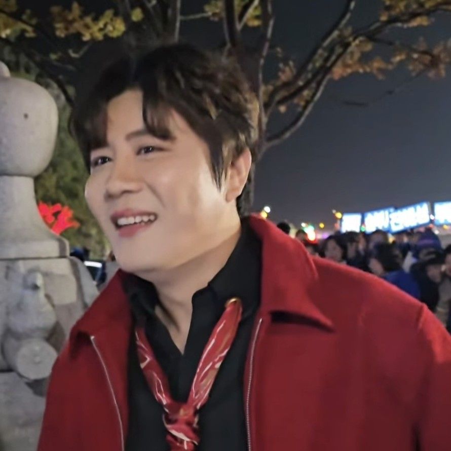 Behind-the-scenes cut of Jin Haesung