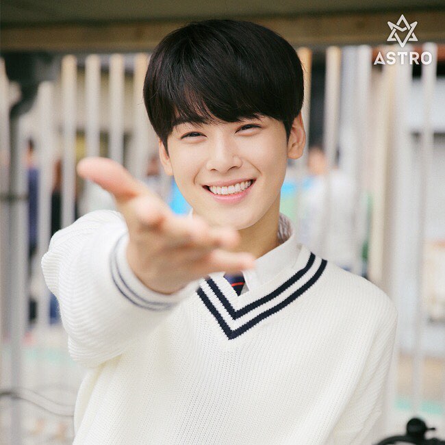 Foto terbaru dari Cha Eunwoo