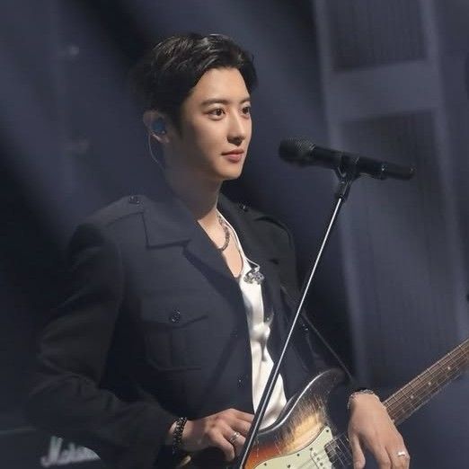 Latest photo of Chanyeol