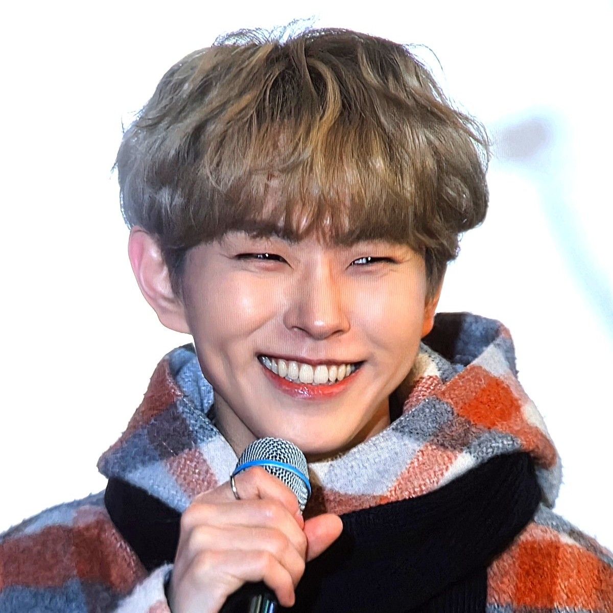 イ・ビョンチャンのビハインドカット