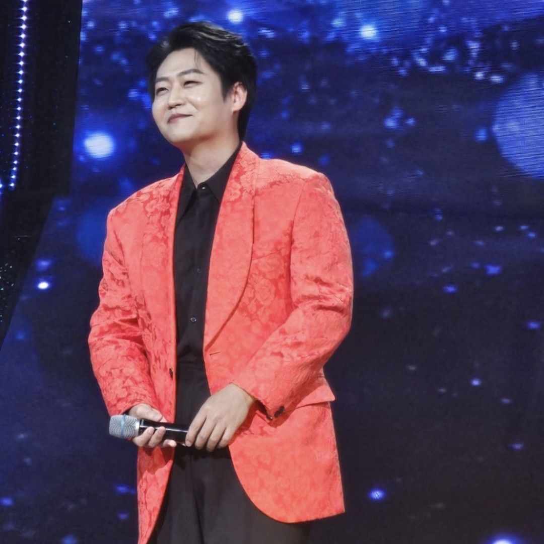 Momen yang diabadikan oleh penggemar Min Soohyun