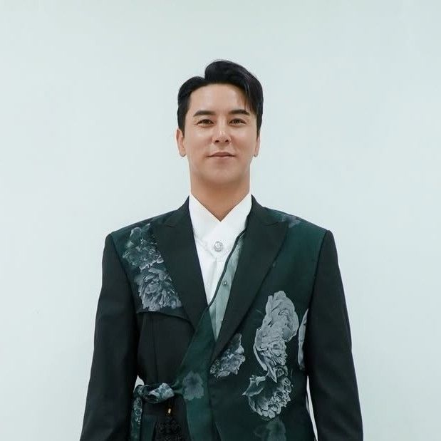 Behind-the-scenes cut of Jang Minho