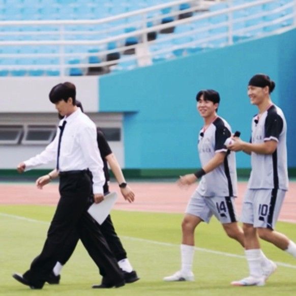 임영웅의 비하인드 컷