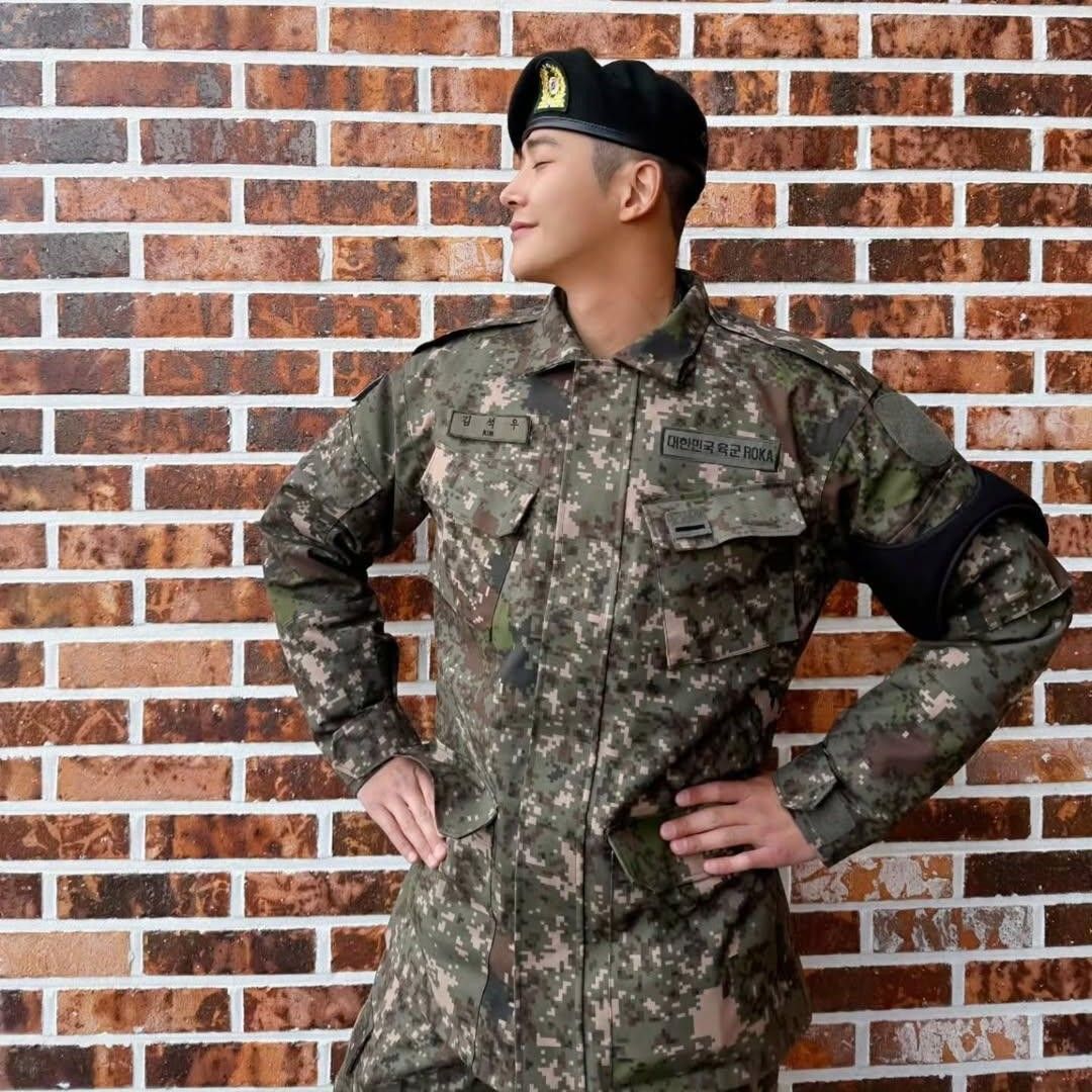 ロウンの最近の活動ショット