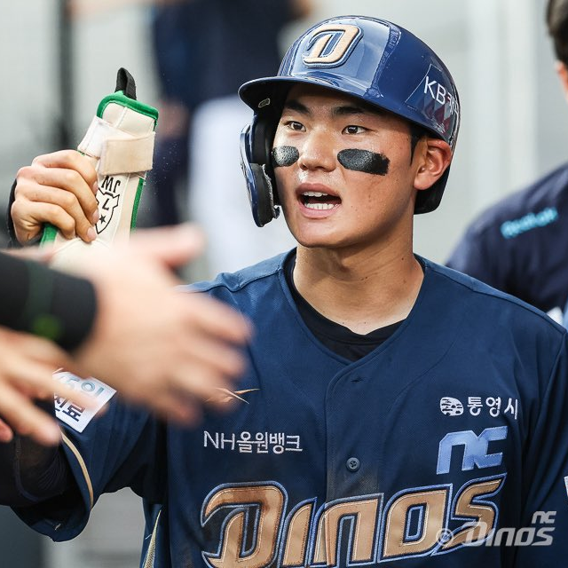 Behind-the-scenes cut of Kim Juwon