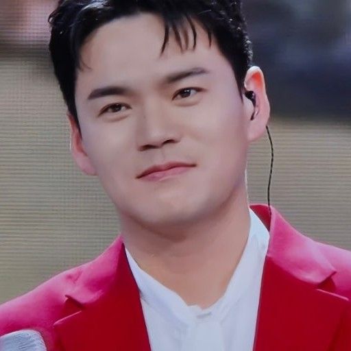 A moment captured by a fan of Lee Jung