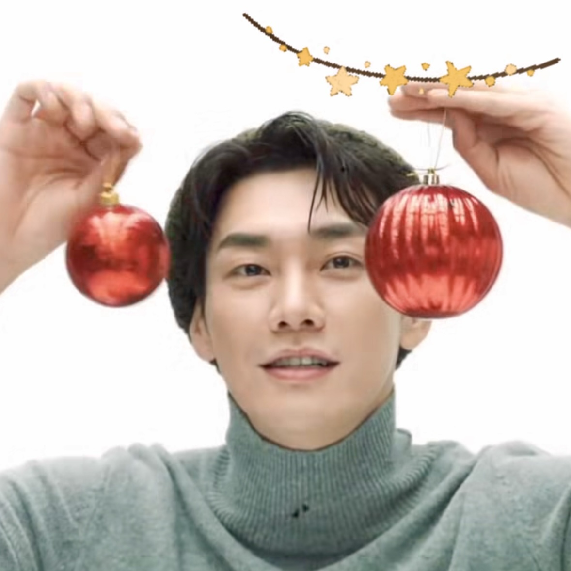 Behind-the-scenes cut of Kim Youngkwang