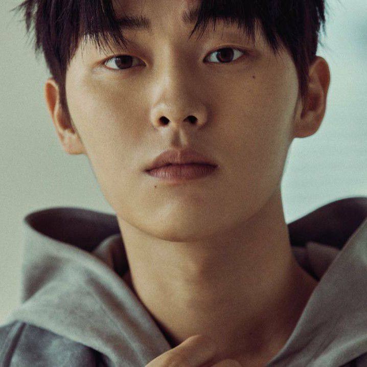 Latest photo of Choi Hyunwook