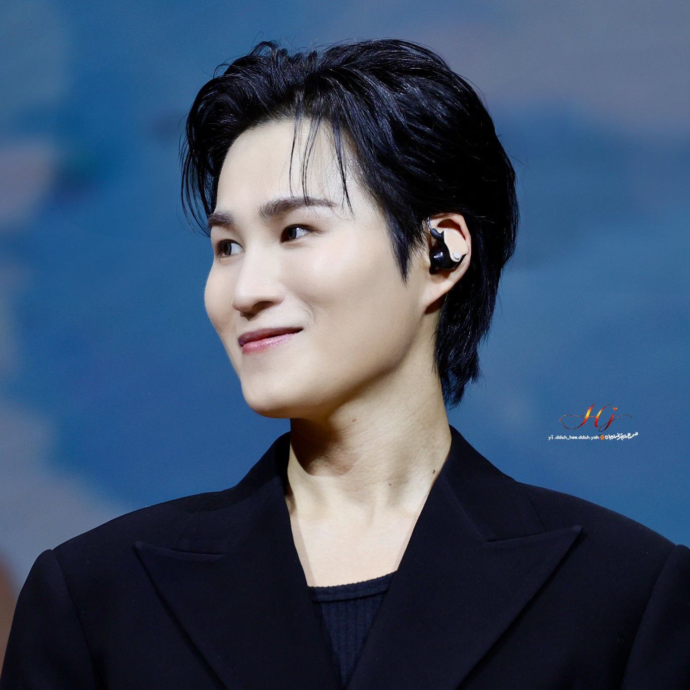 A moment captured by a fan of Kim Heejae