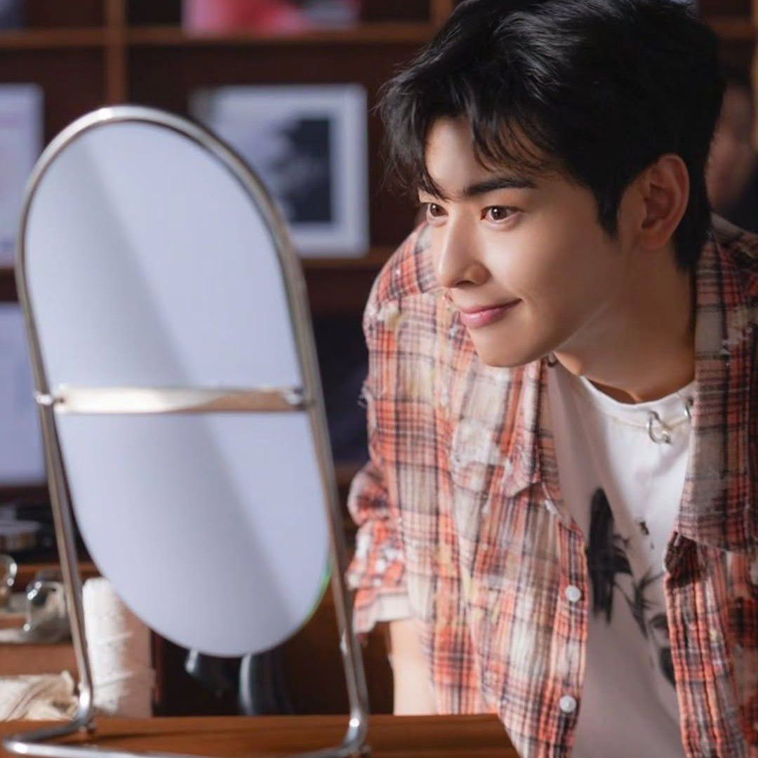 Momen yang diabadikan oleh penggemar Cha Eunwoo