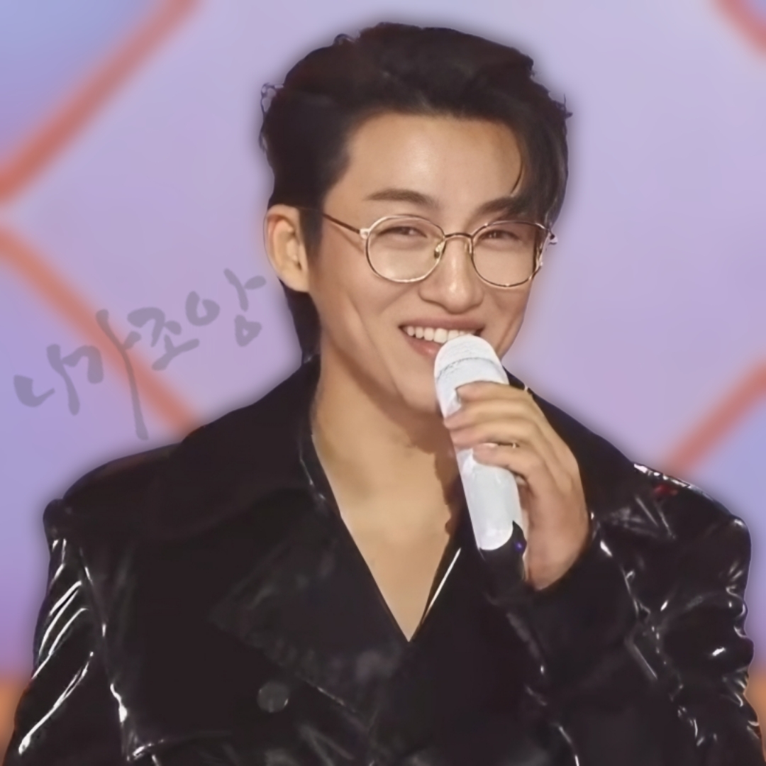Behind-the-scenes cut of Shin Seungtae