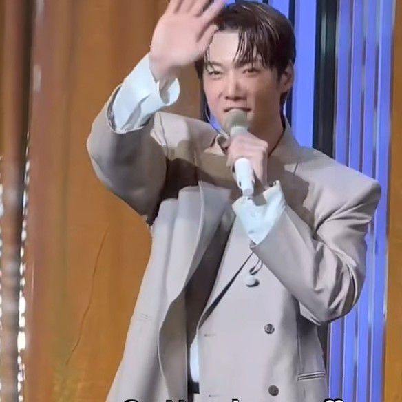A moment captured by a fan of Choi Jinhyuk