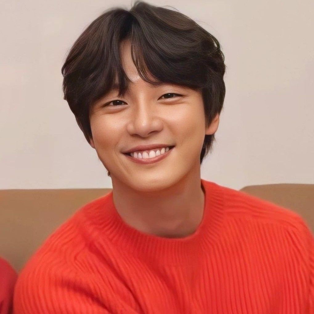 A moment captured by a fan of Yoon Shiyoon
