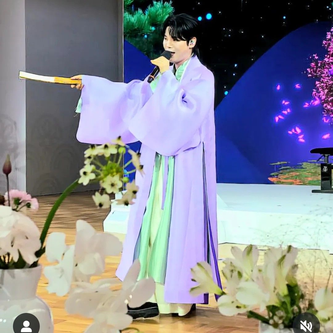 Recent activity shot of Kim Junsu (1991)