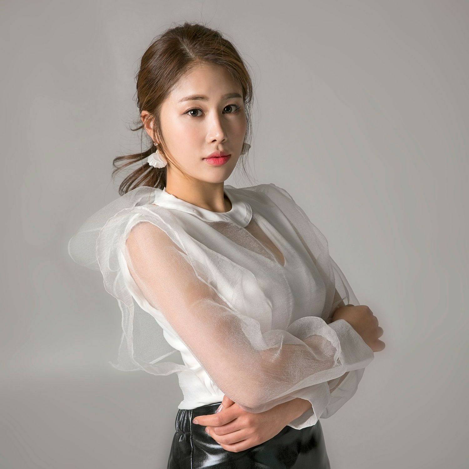 Latest photo of Kim Soyou