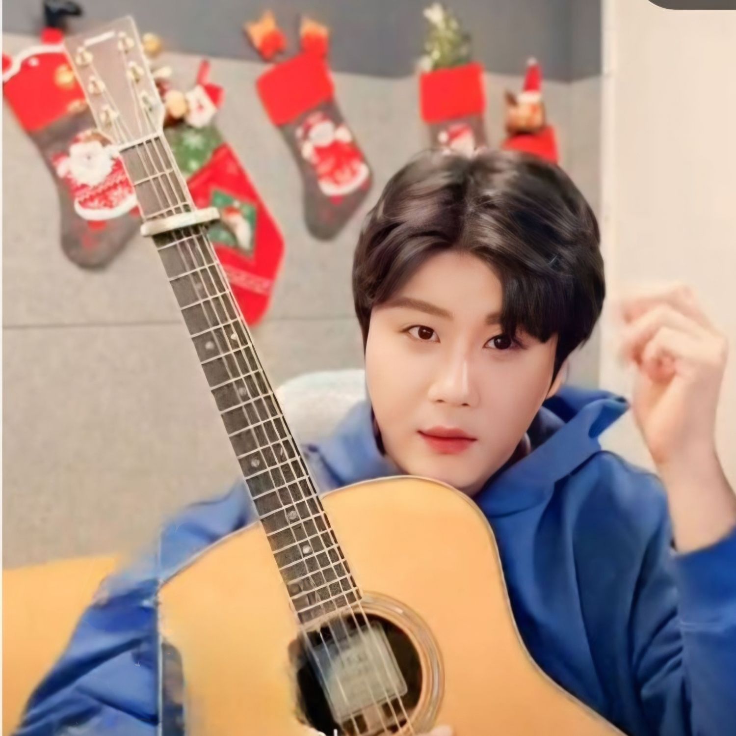 チン・ヘソンの最近の活動ショット