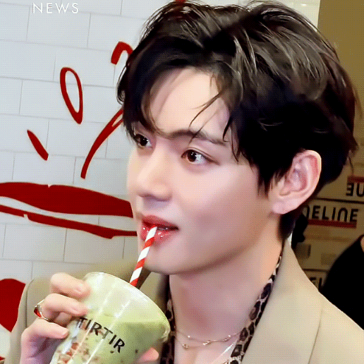 Behind-the-scenes cut of Kim Taehyung (V)