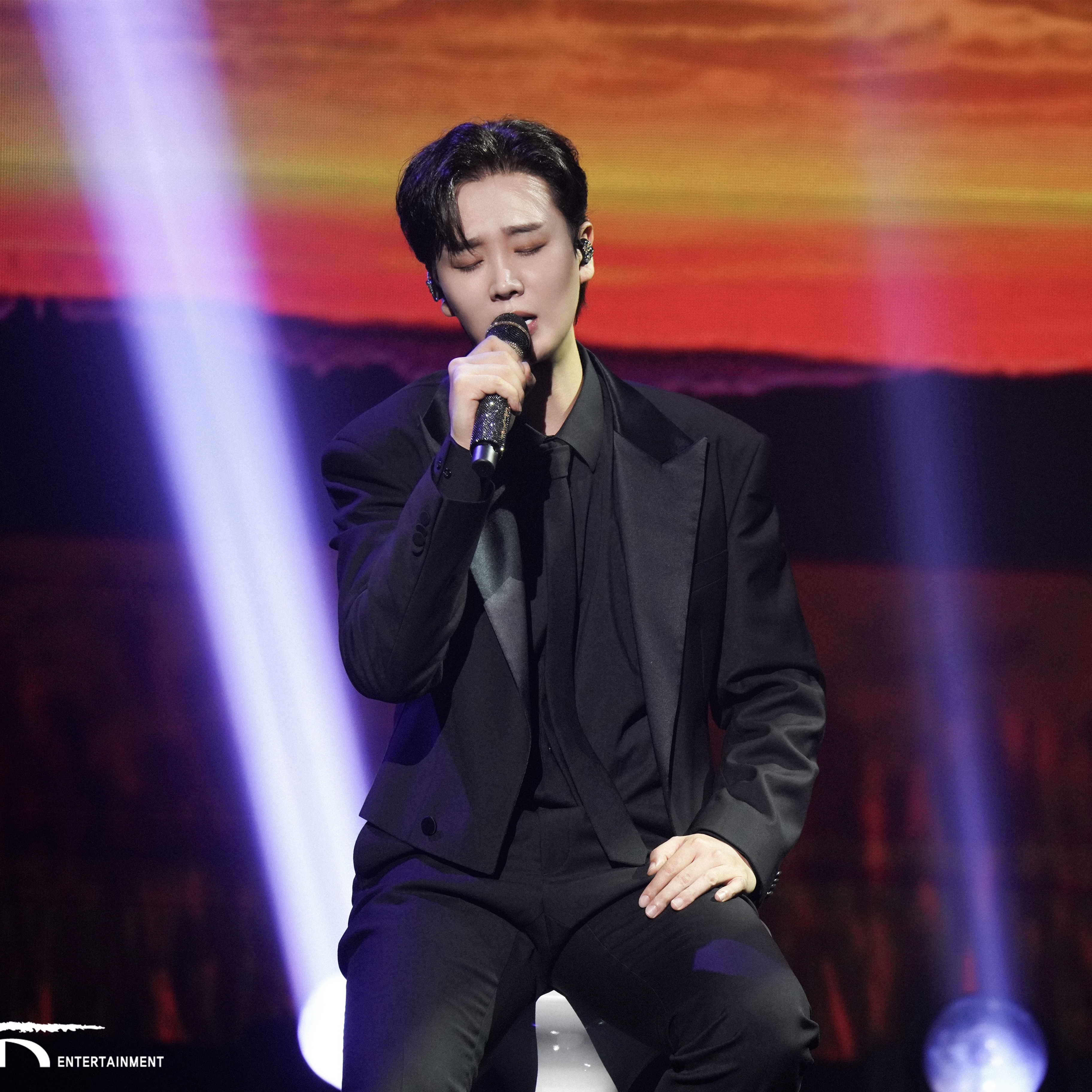 Recent activity shot of Song Minjun