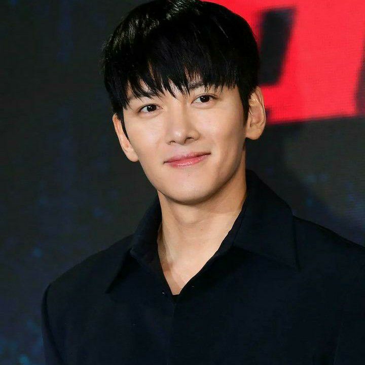 A moment captured by a fan of Ji Changwook