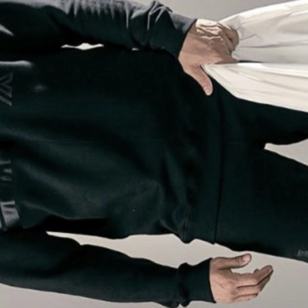 Cuplikan di balik layar dari Kim Jongkook