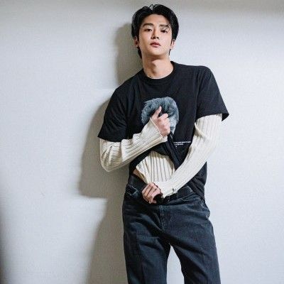 A moment captured by a fan of Rowoon