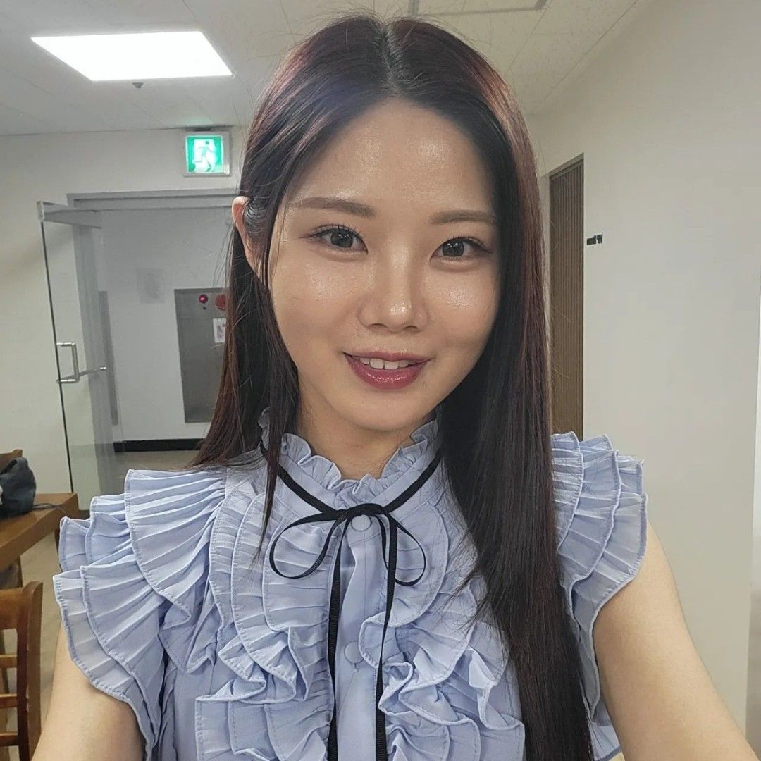 A moment captured by a fan of Bae Ahyeon