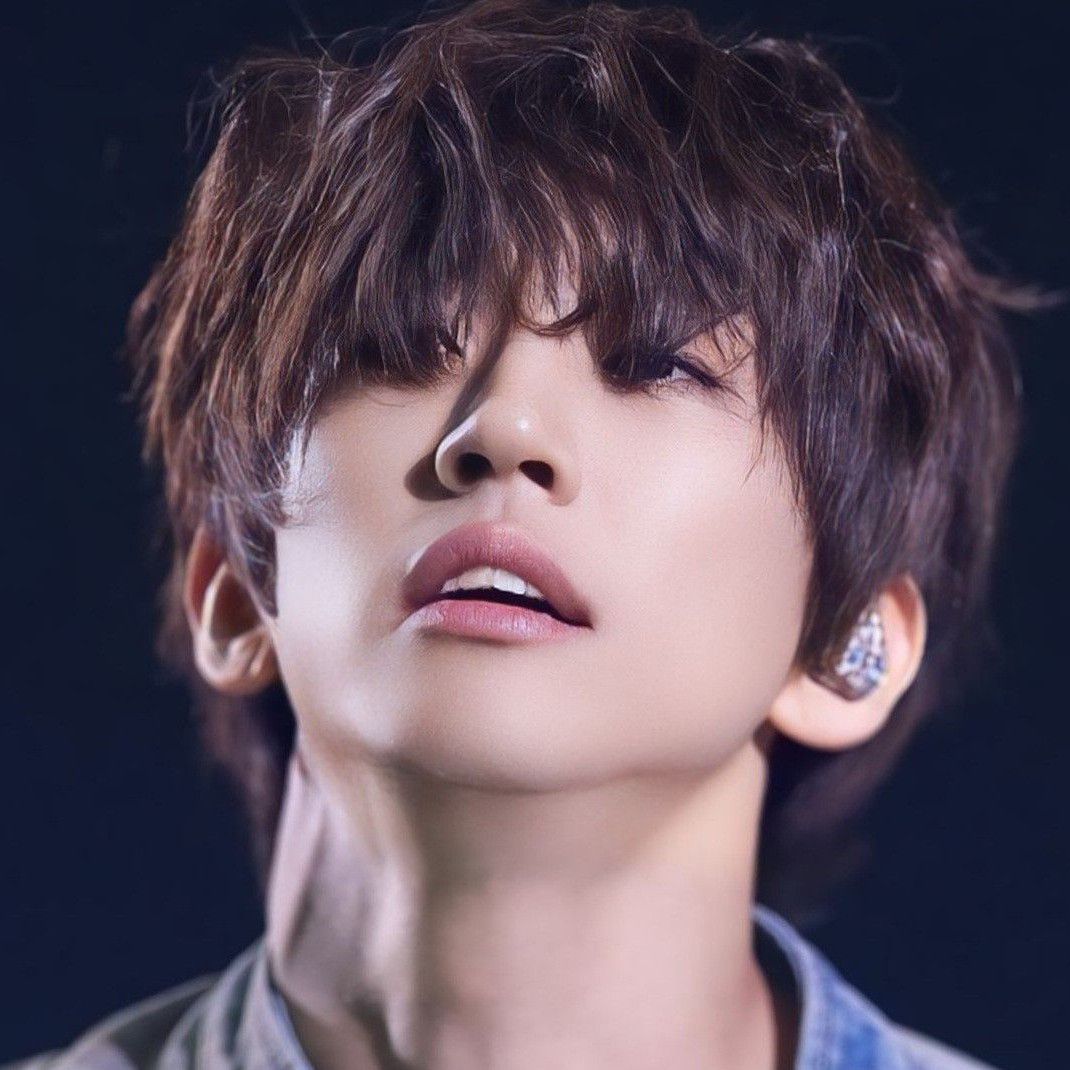 粉絲拍下的李承允瞬間