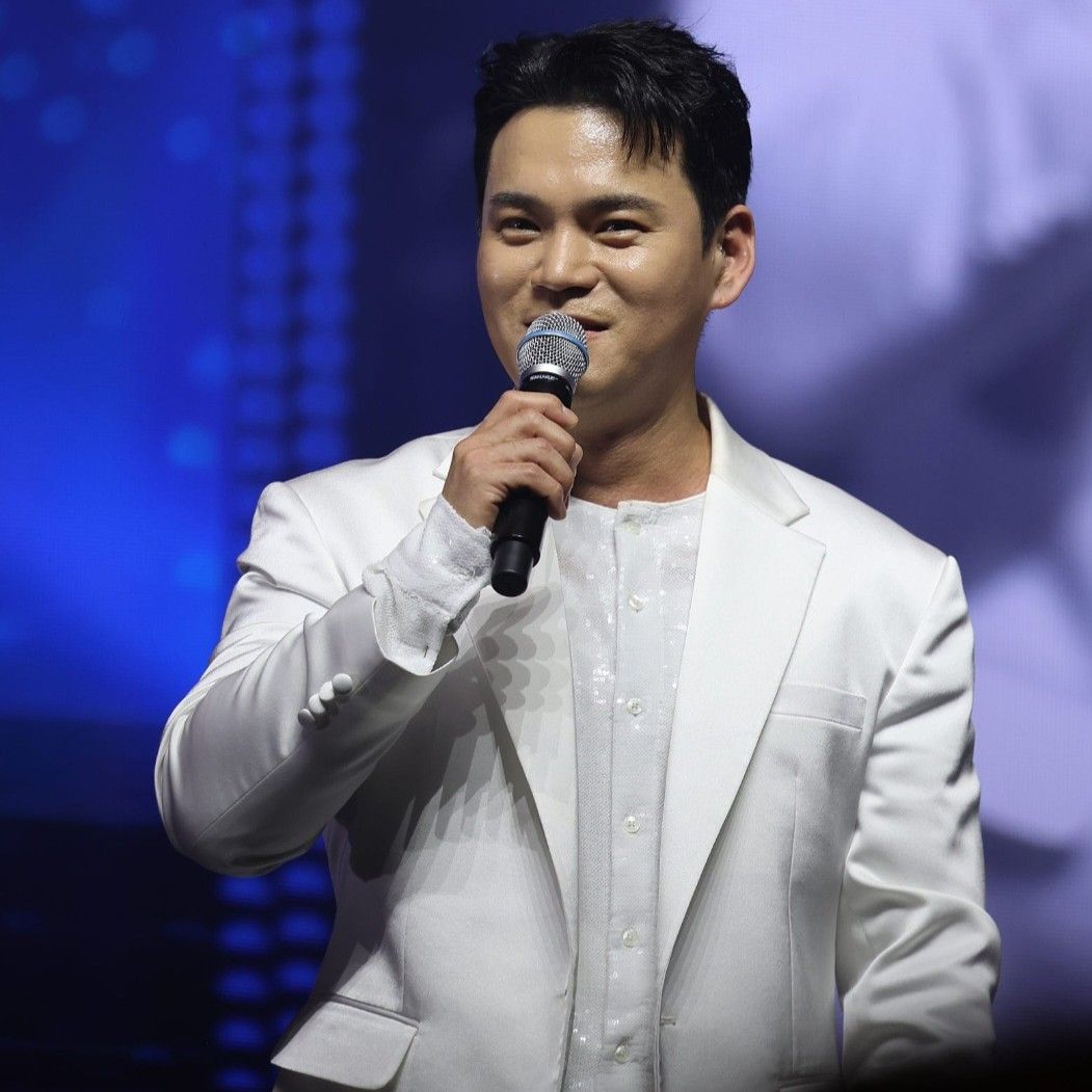 A moment captured by a fan of Lee Jung