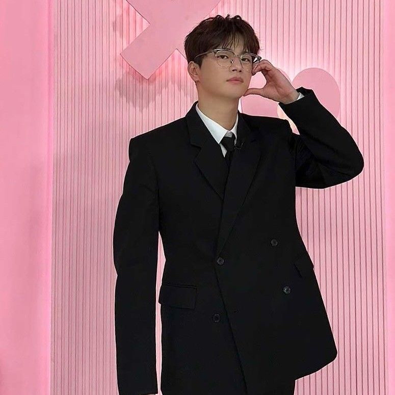 Behind-the-scenes cut of Seo Inguk