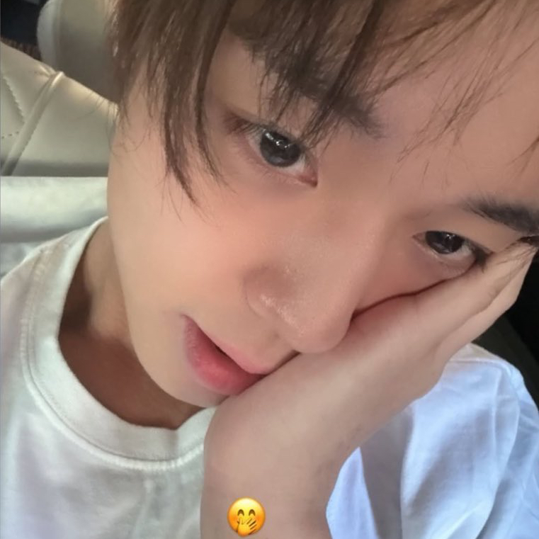 Recent activity shot of Park Jihoon