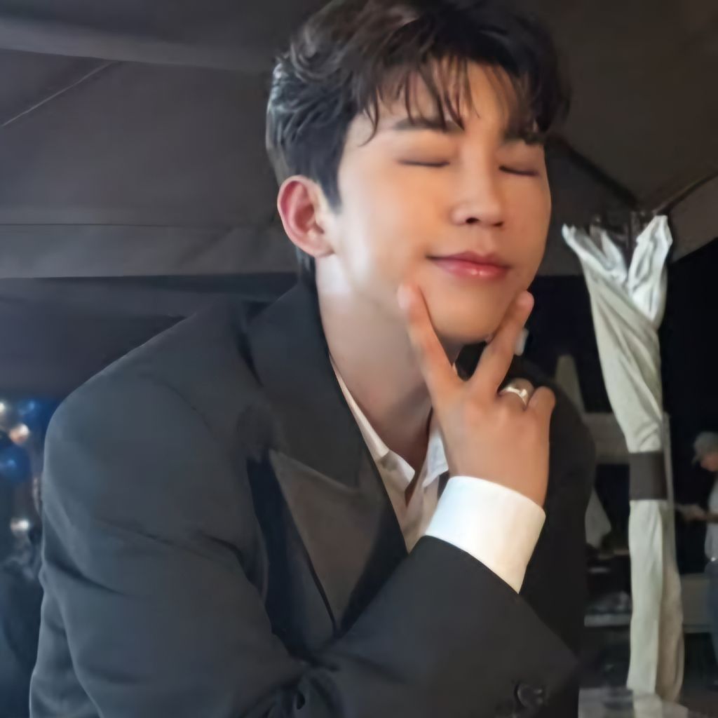 임영웅의 최신 사진