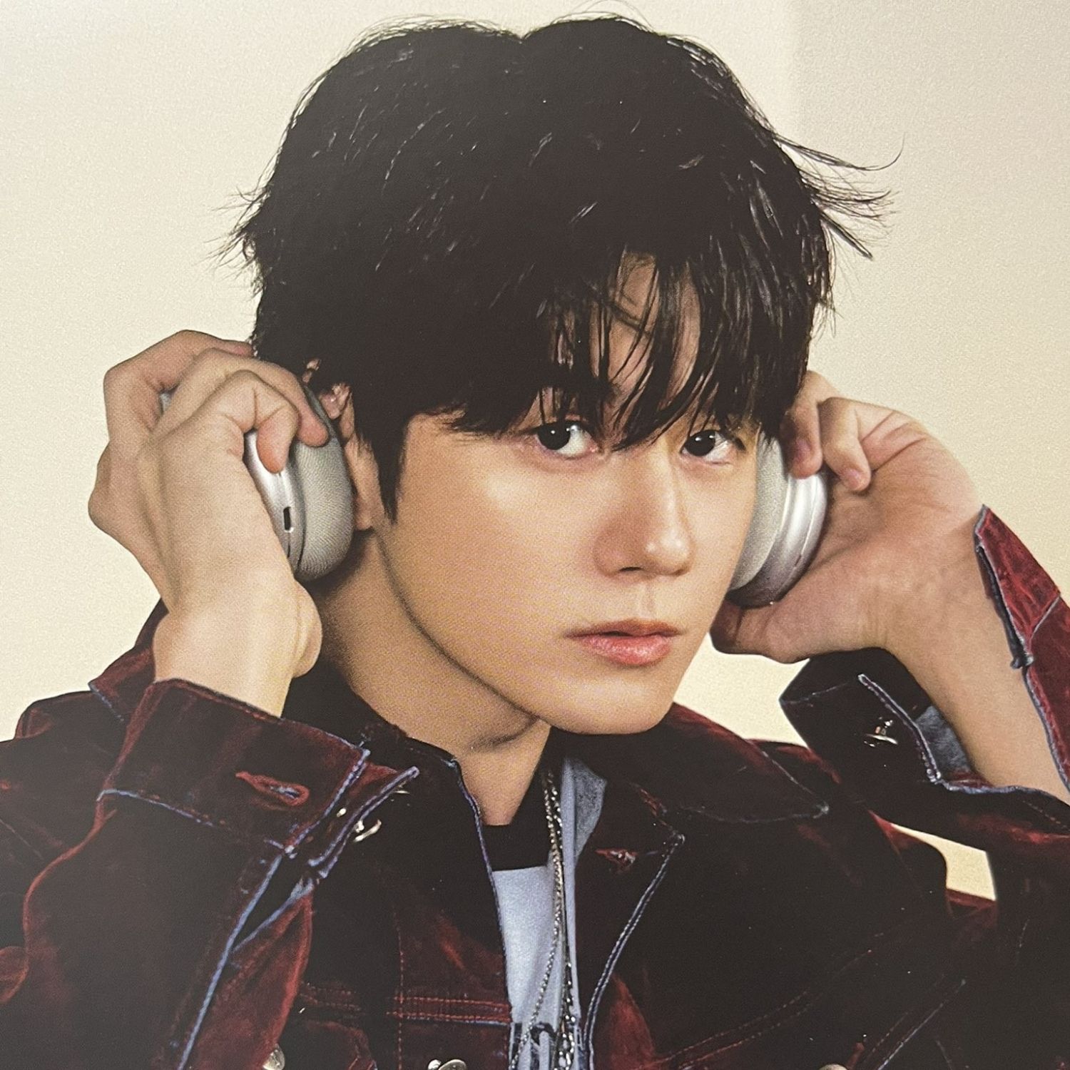 粉丝拍下的邕圣祐瞬间