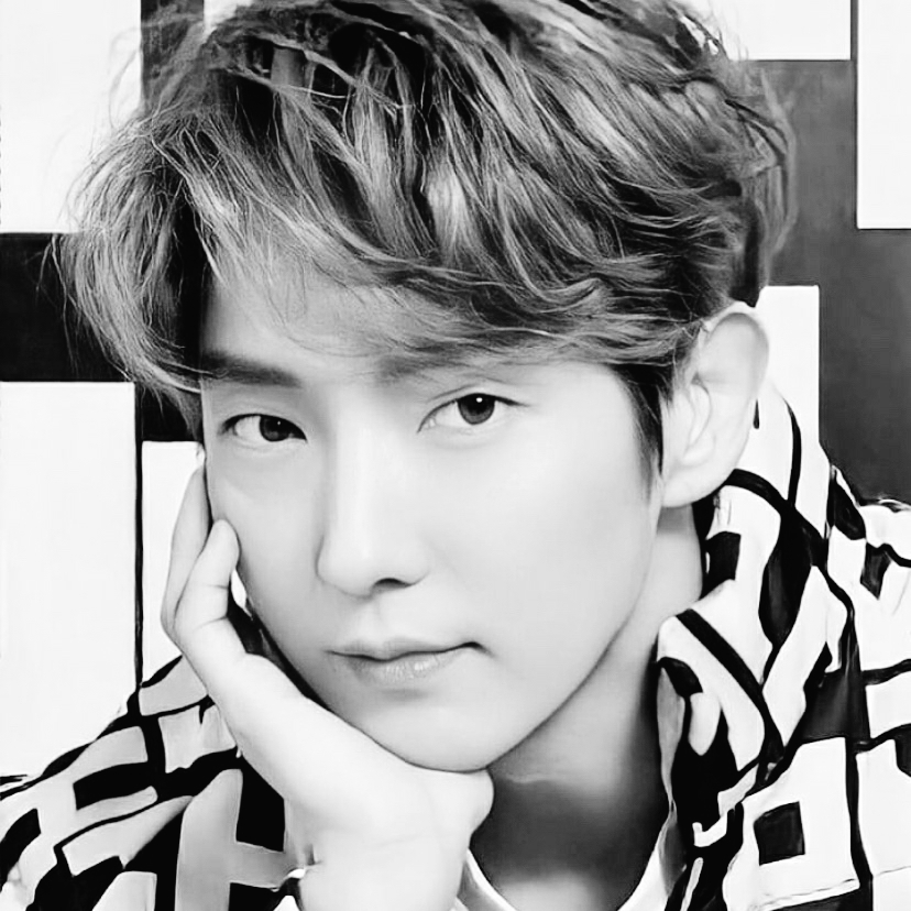 Behind-the-scenes cut of Lee Joongi
