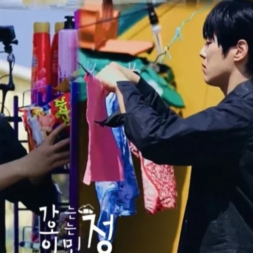 Behind-the-scenes cut of Kim Junghyun