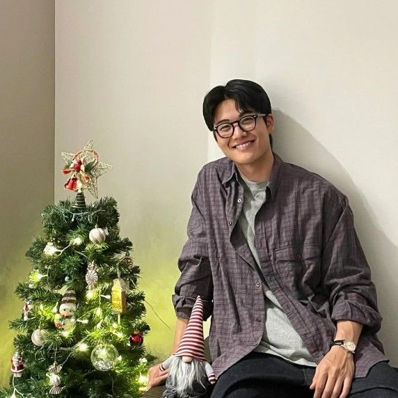 Seol Youngwoo的最新照片