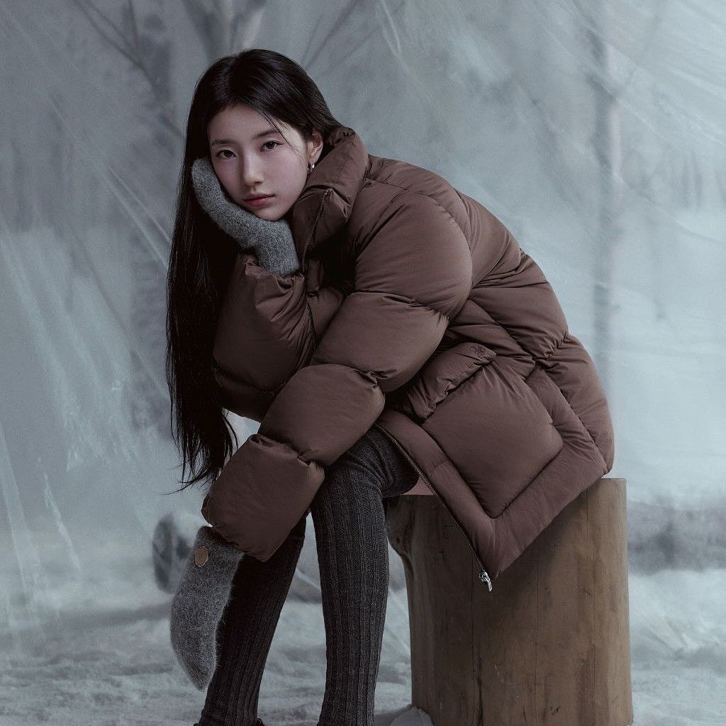 Latest photo of Bae Suzy
