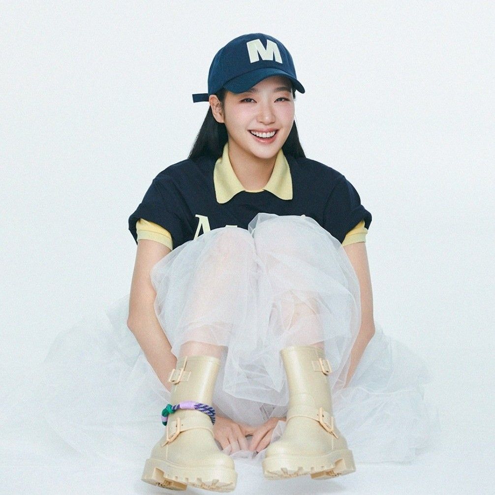 Behind-the-scenes cut of Kim Goeun
