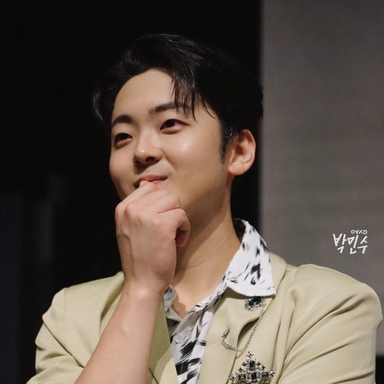 A moment captured by a fan of Park Minsu