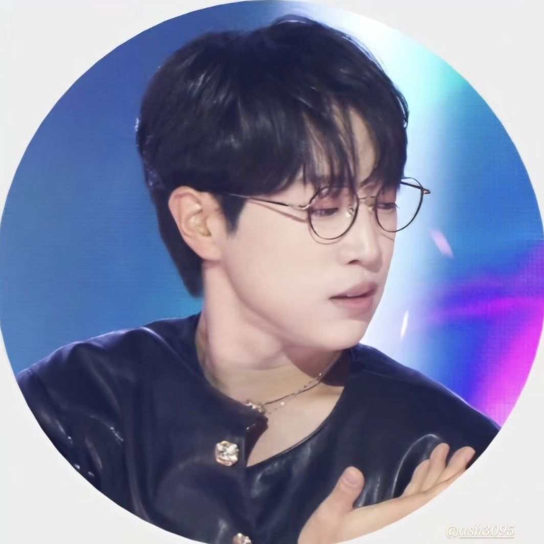 Recent activity shot of An Sunghoon