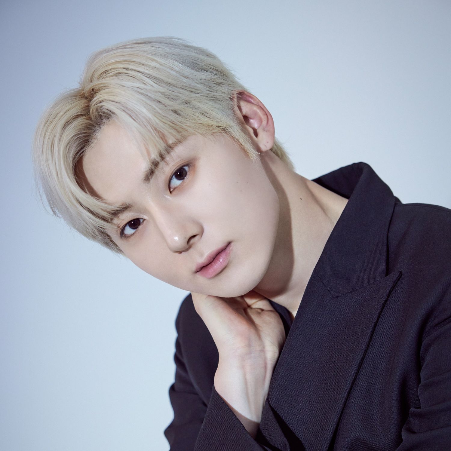 Latest photo of Hwang Minhyun