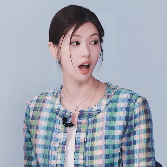 Behind-the-scenes cut of Jung Somin