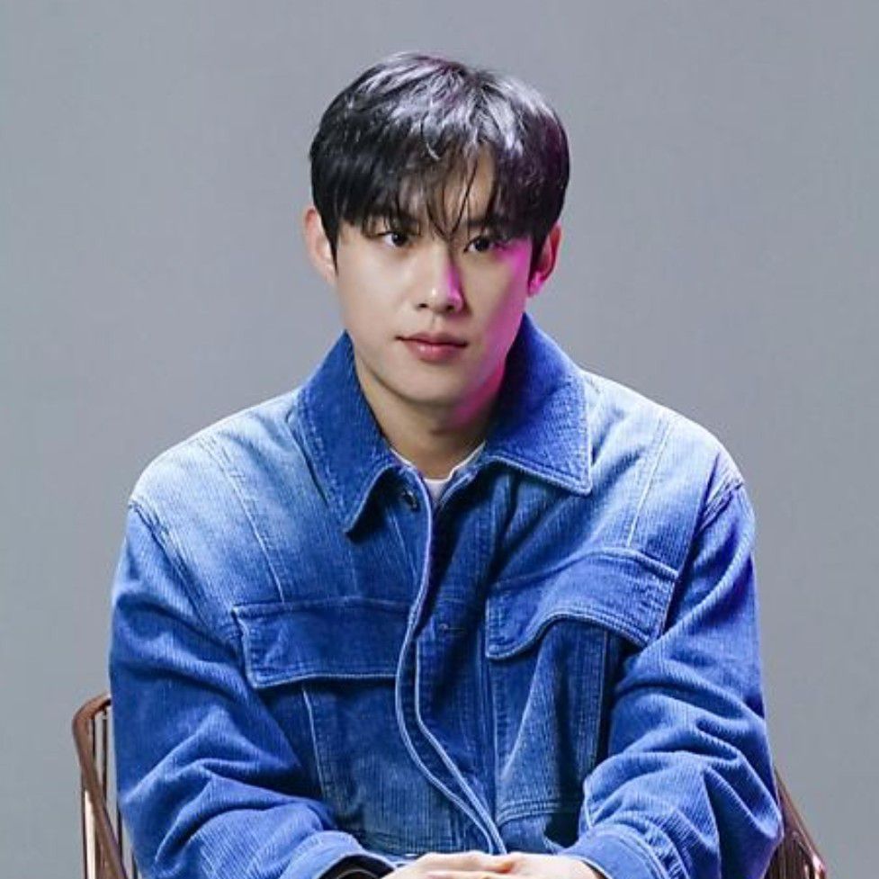 キム・ソンチョルの最新写真