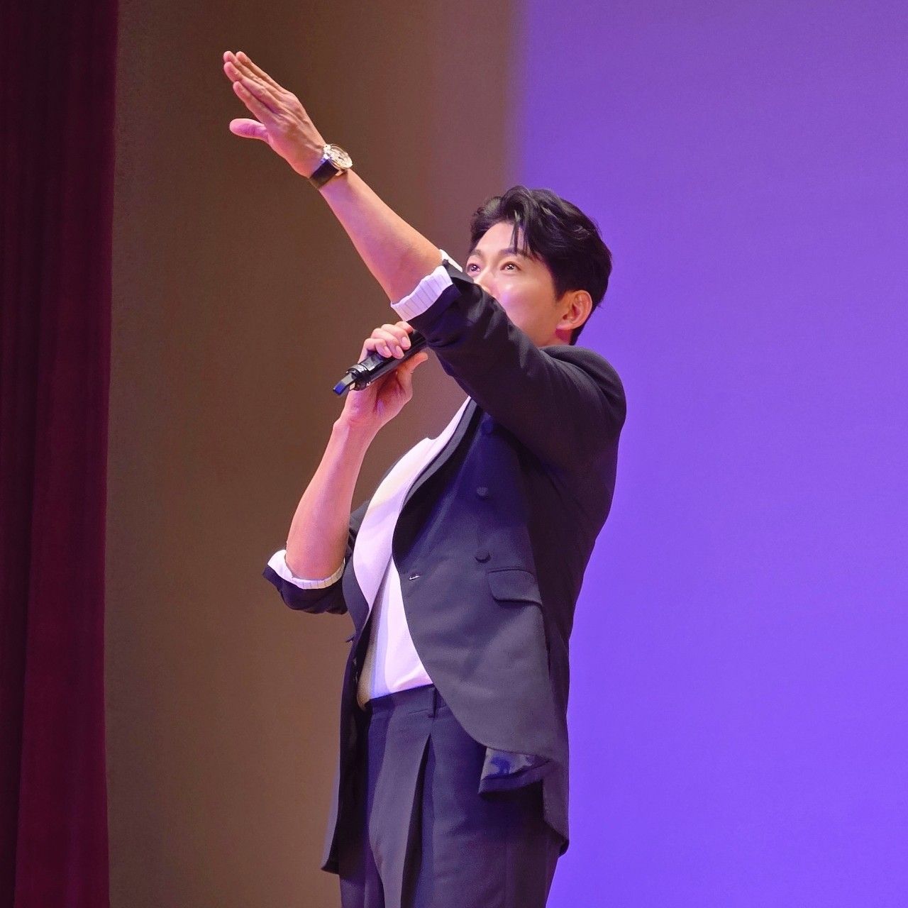 Latest photo of Kim Yongpil