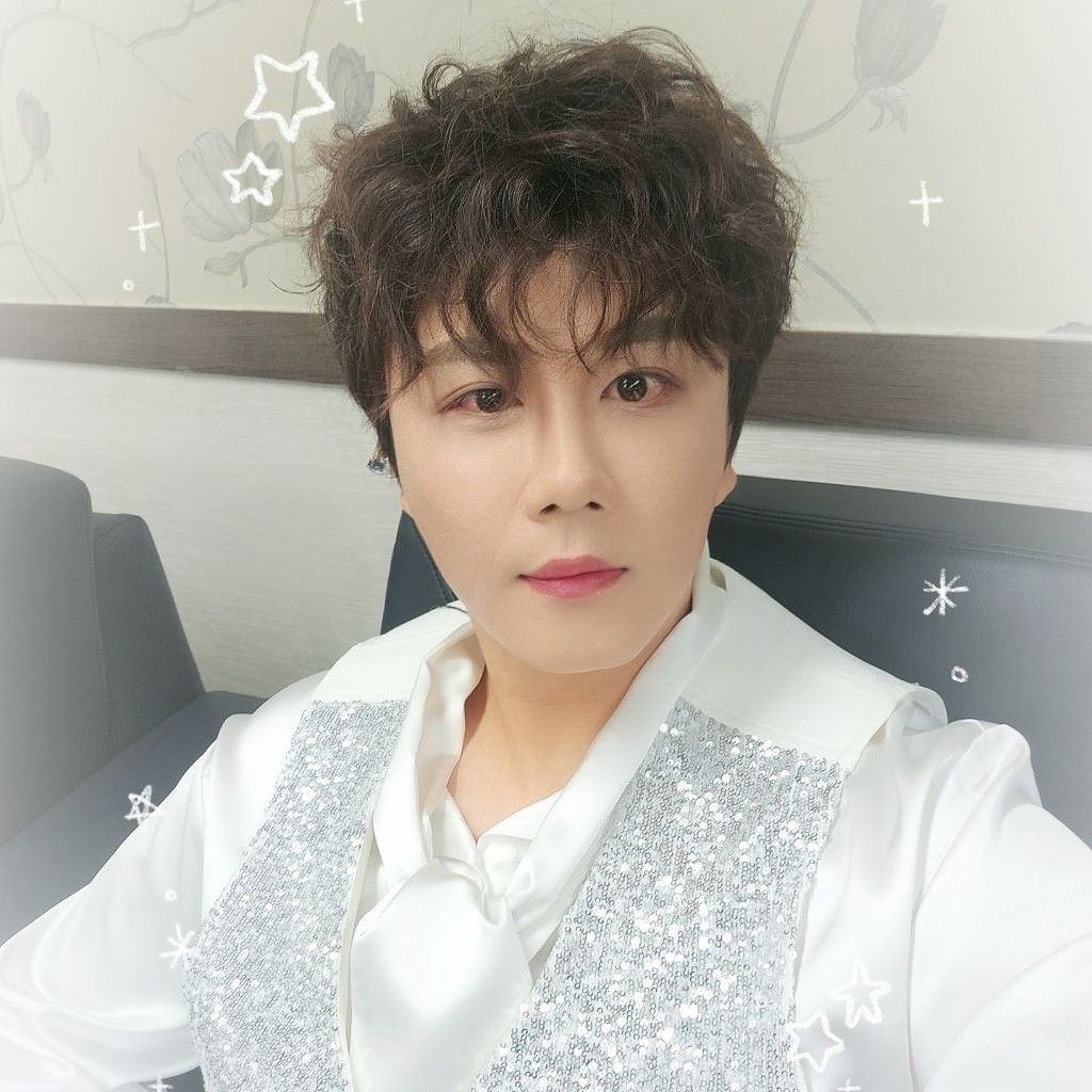 진해성 최근 활동샷