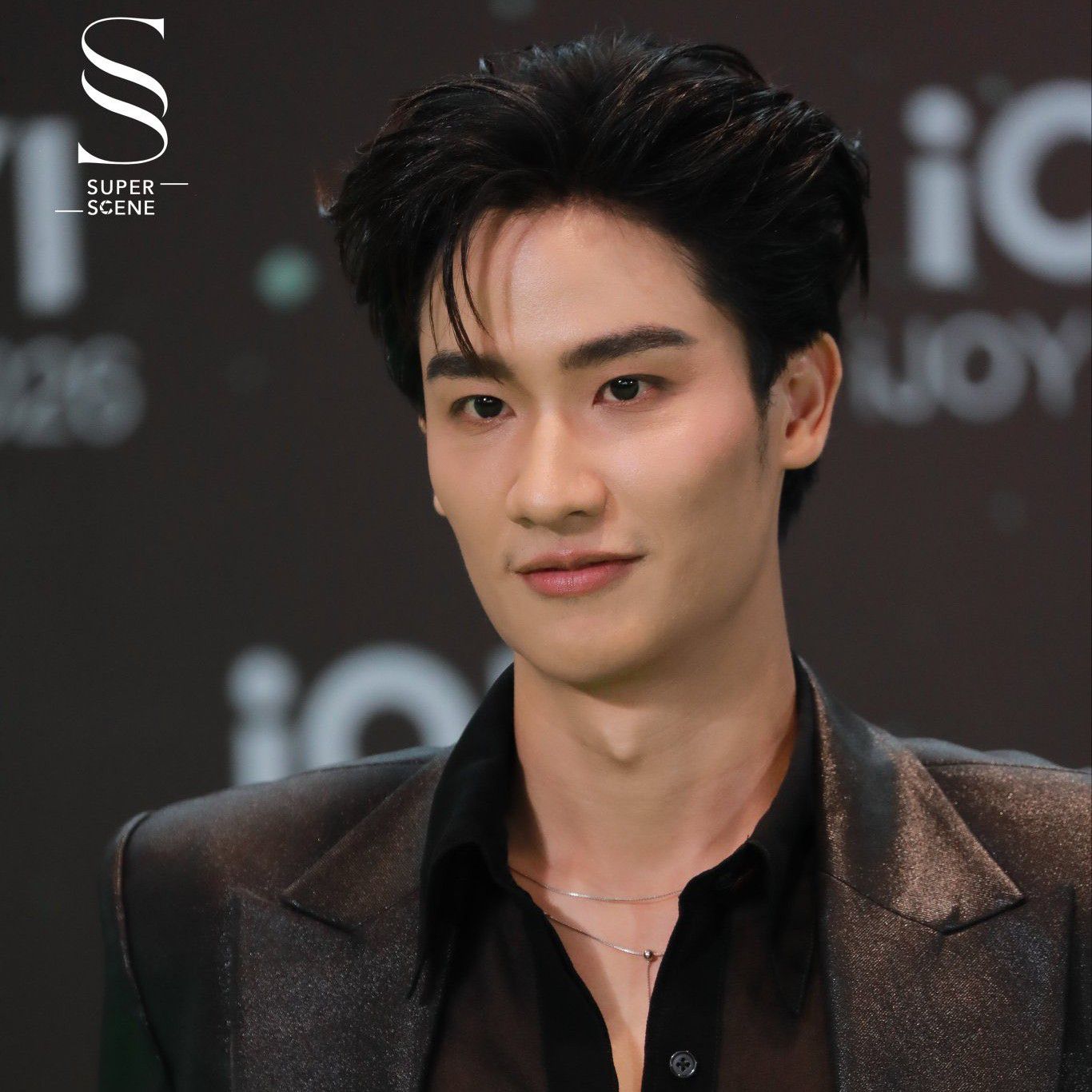 Behind-the-scenes cut of Tay Tawan Vihokratana