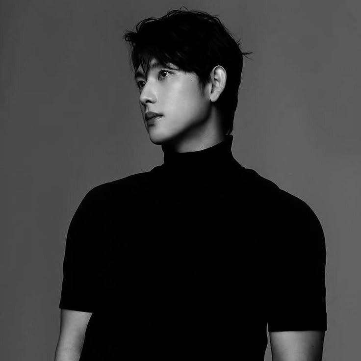 A moment captured by a fan of Lim Siwan