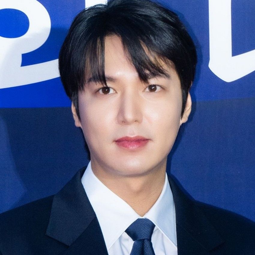 粉丝拍下的李敏镐瞬间