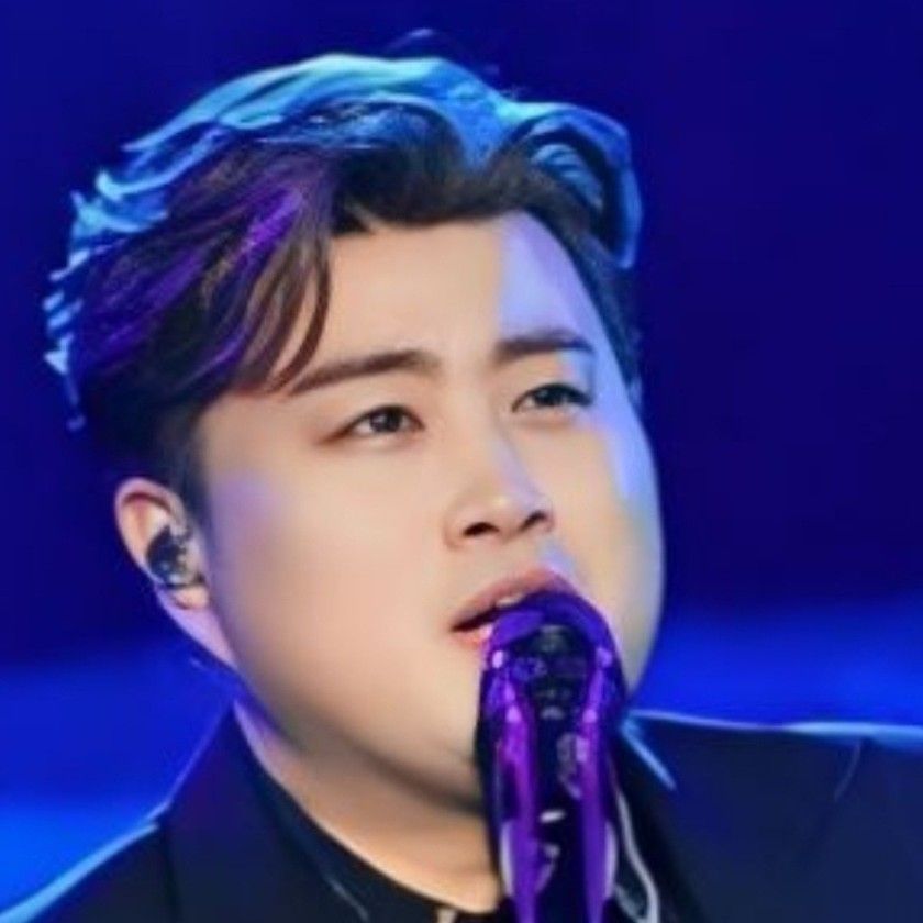 A moment captured by a fan of Kim Hojoong