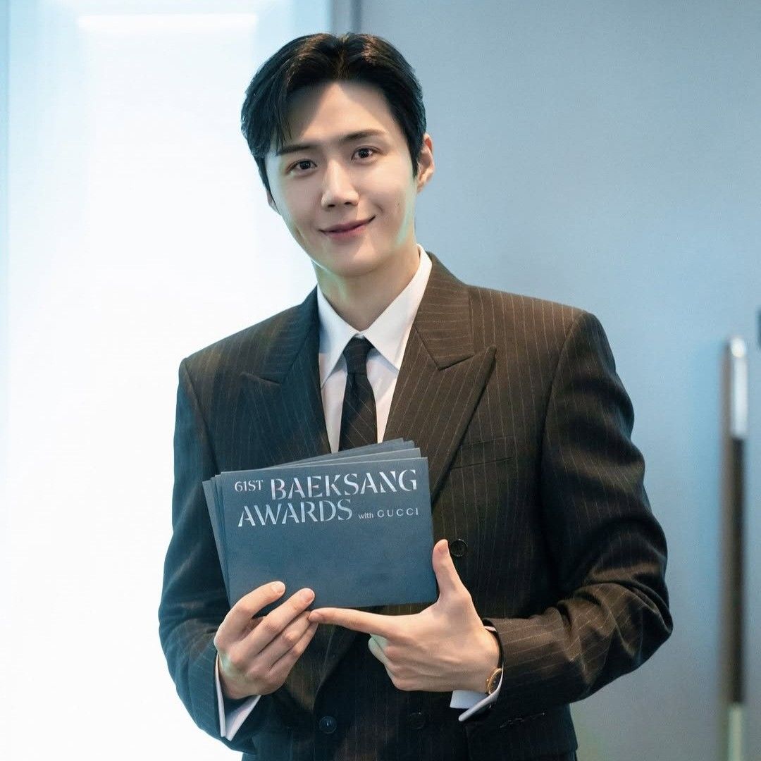 金宣虎的最新照片